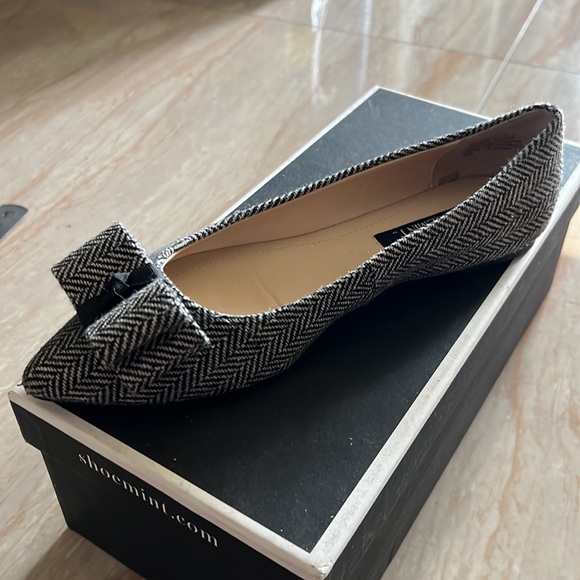 Brand new ShoeMint Hillary Herringbone flats with bow detail - Picture 2 of 5